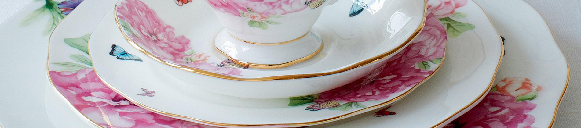 s 16 Piece Set Royal Albert Casual Dinner Place Setting-Rose Confetti NEW
