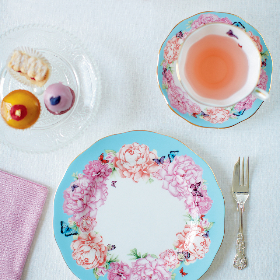 Miranda Kerr Devotion Teacup, Saucer, Plate 20cm